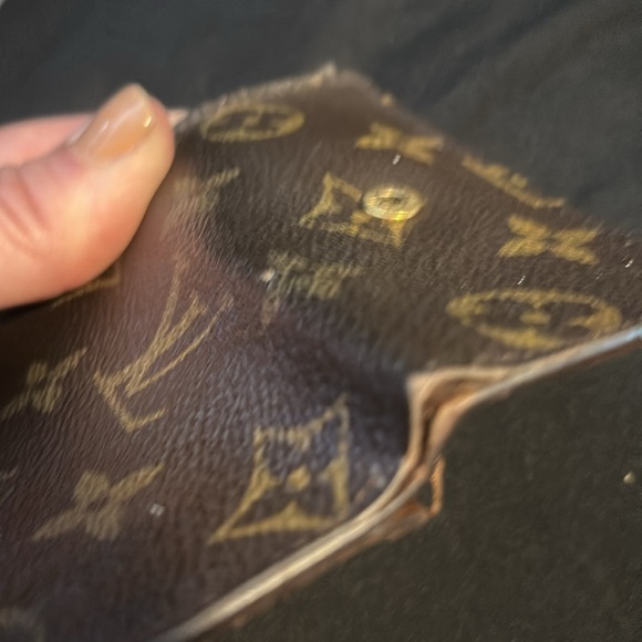 Authentic Louis Vuitton key holder monogram - Picture 5 of 7